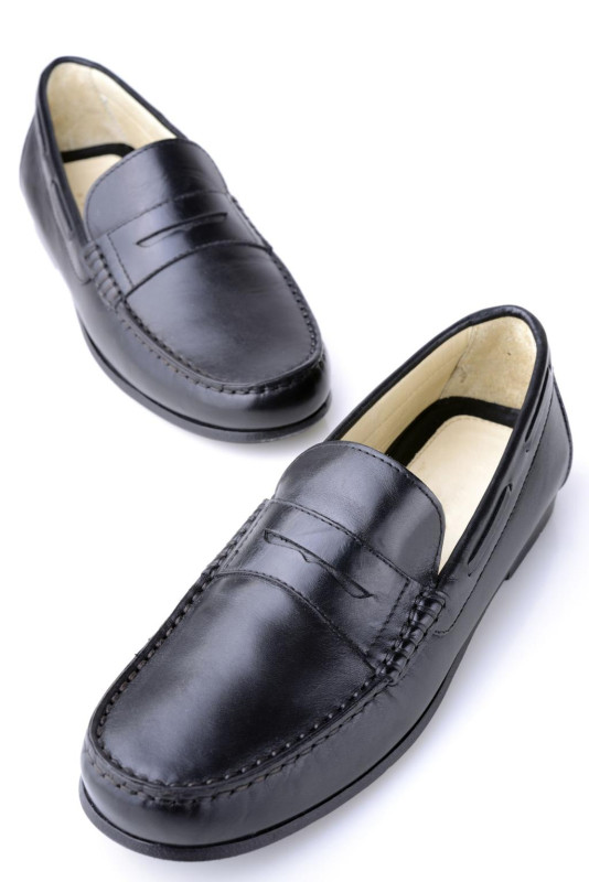 Men’s Classic Leather Loafers